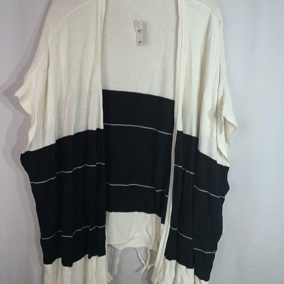 The Limited Black & White Open Front Drape Style Cardigan Size M/L. 0025 - Picture 2 of 8